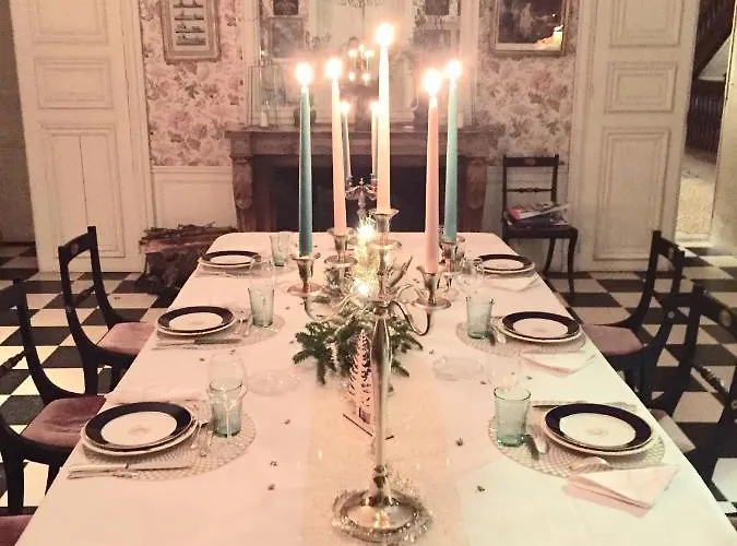 Chateau De Guest house Cesny-aux-Vignes