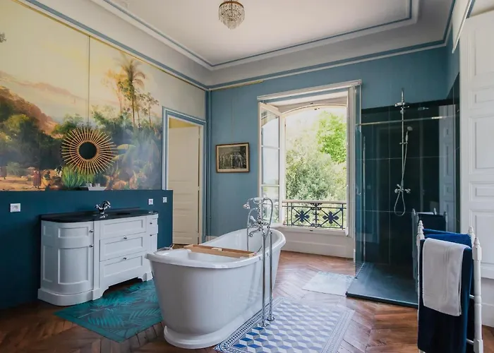 Chateau De Guest house Cesny-aux-Vignes