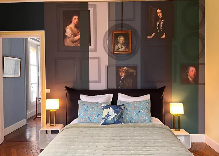 Chateau De Cesny-aux-Vignes