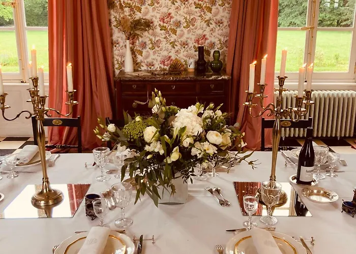 Guest house Chateau De *