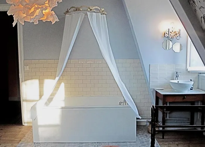 Chateau De Guest house